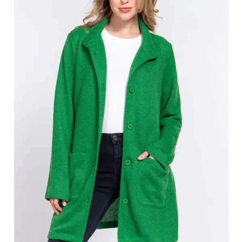 Chic Green Button-Up Sweater Coat